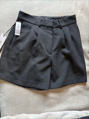Babaton Black Tailored High-Waist Shorts